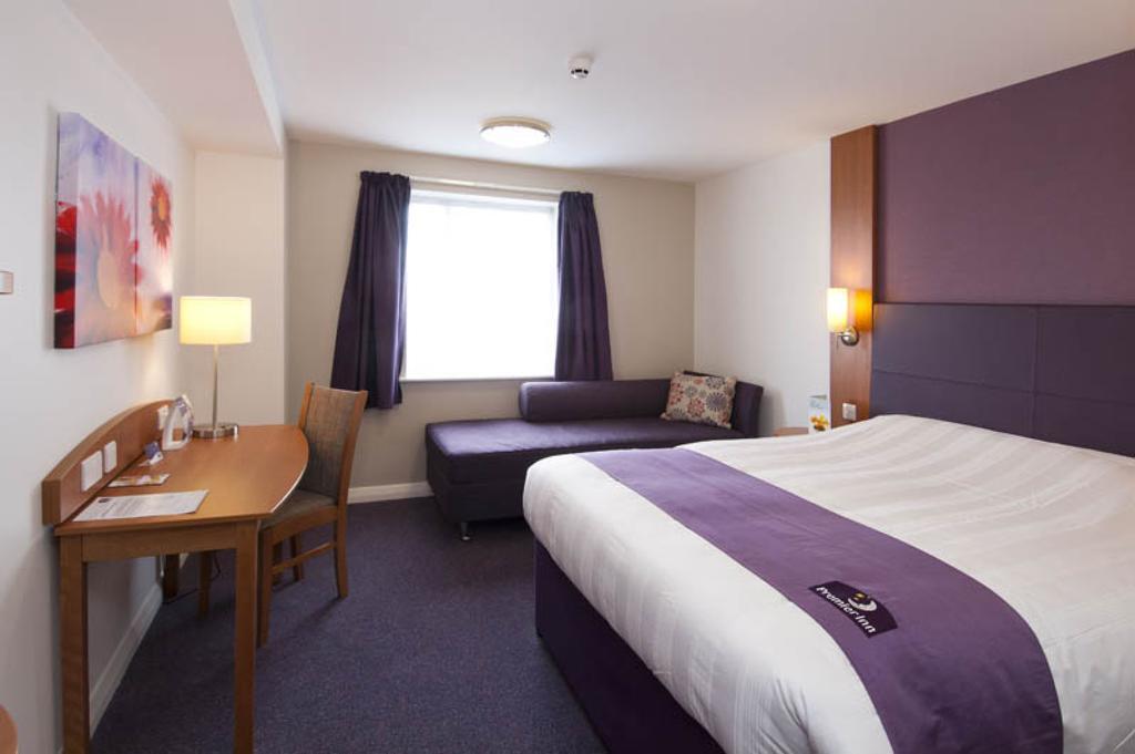 Premier Inn Newport/Telford Newport  Ngoại thất bức ảnh